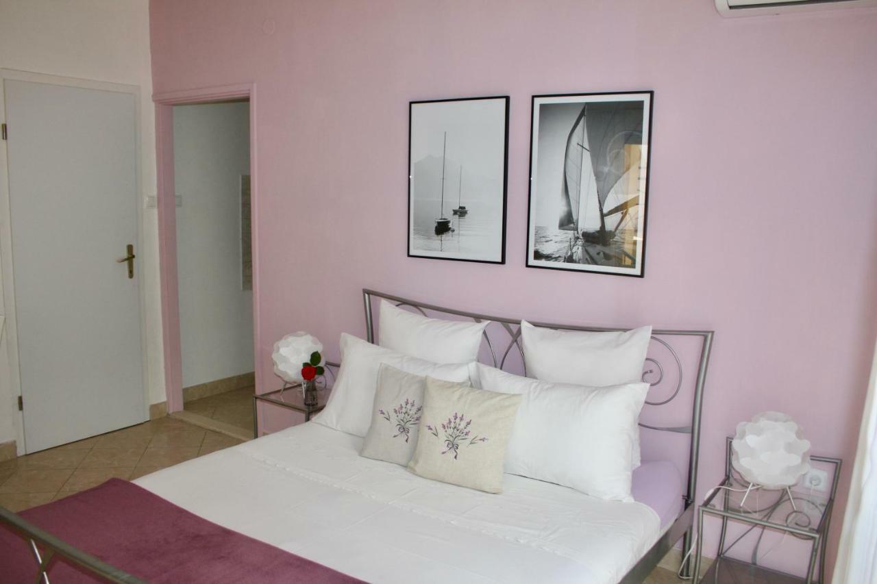 Villa Marinesa ฮวาร์ ภายนอก รูปภาพ