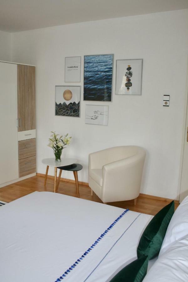 Villa Marinesa ฮวาร์ ภายนอก รูปภาพ